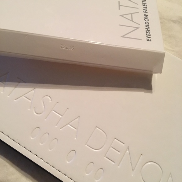 Natasha Denona Eyeshadow Palette 28 - Picture 6 of 7